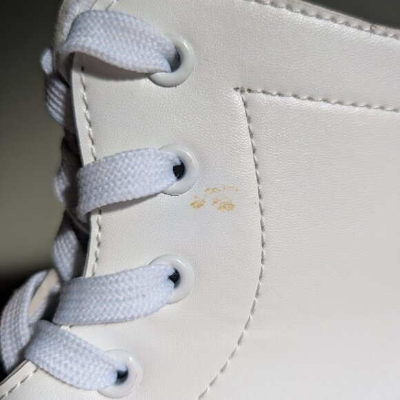 🛼 Classic White Roller Skates – Women’s Size 7 / EU 39 - Picture 8 of 8